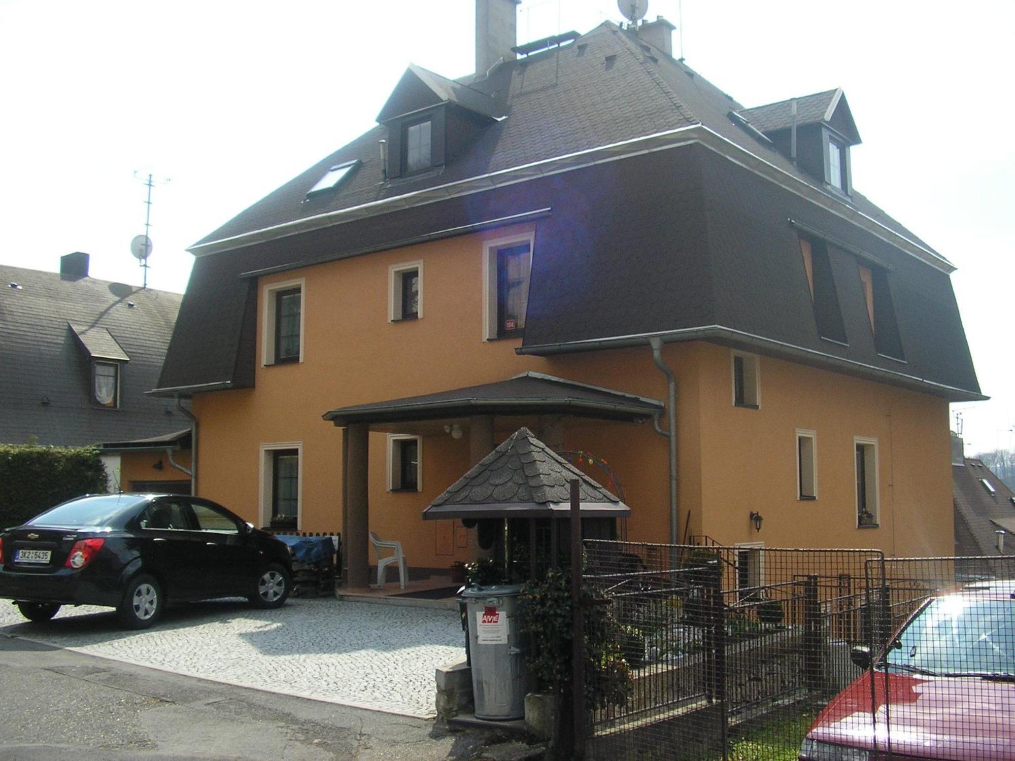 Apartments Nicol Karlovy Vary Exterior foto