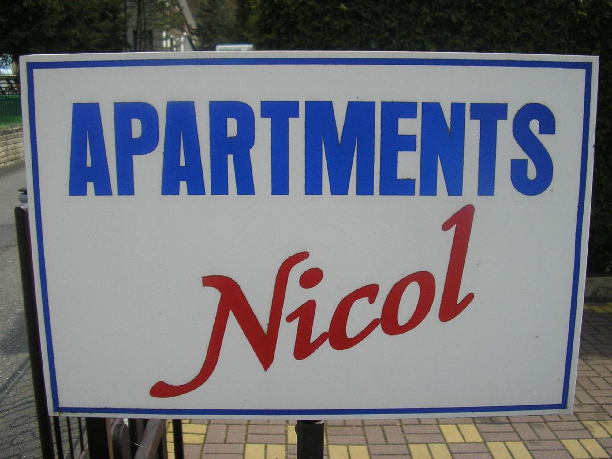 Apartments Nicol Karlovy Vary Exterior foto